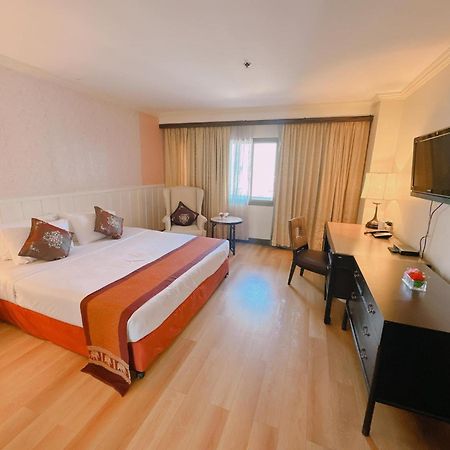 Princeton Bangkok Ngoại thất bức ảnh