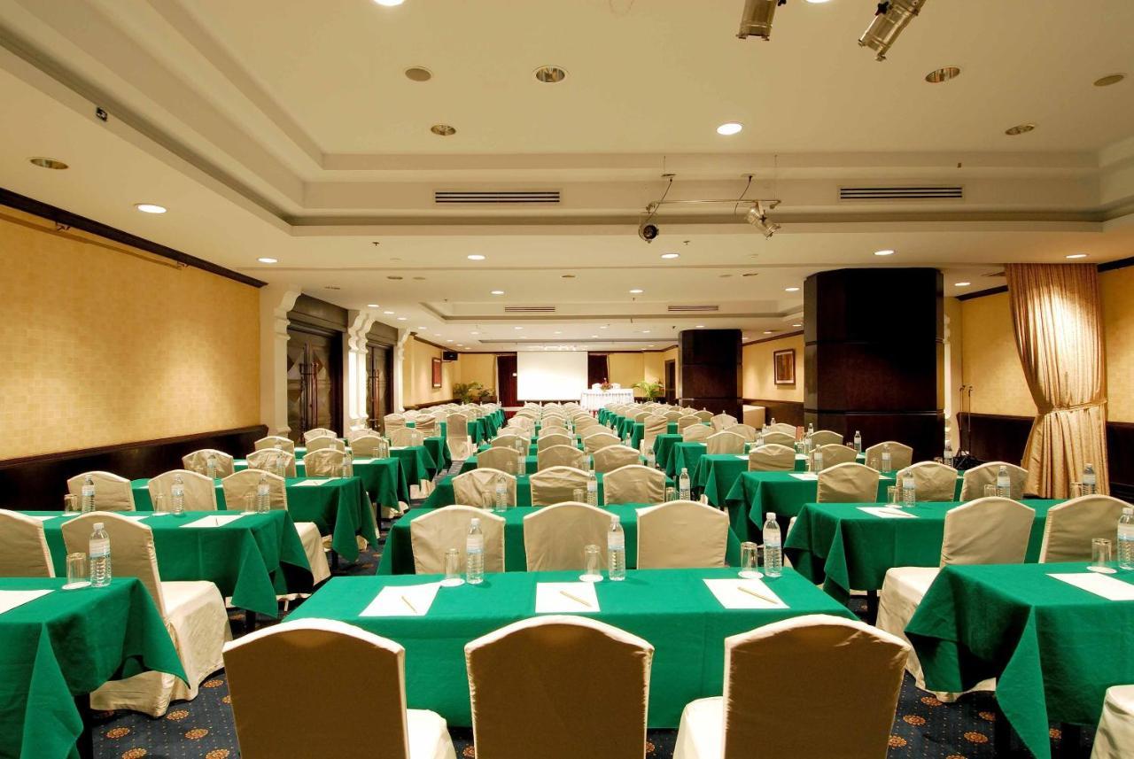 Princeton Bangkok Ngoại thất bức ảnh