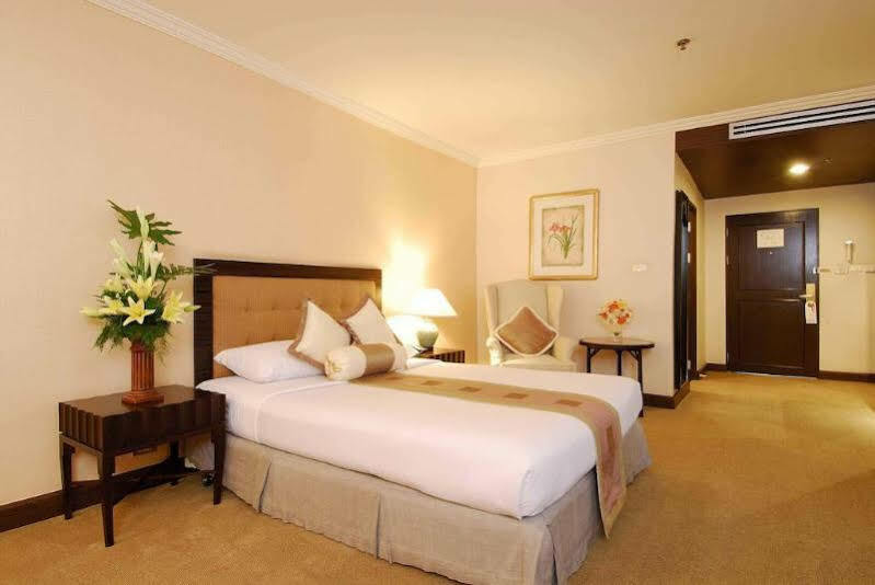 Princeton Bangkok Ngoại thất bức ảnh